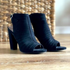 shoes “Carlos” by Carlos Santana